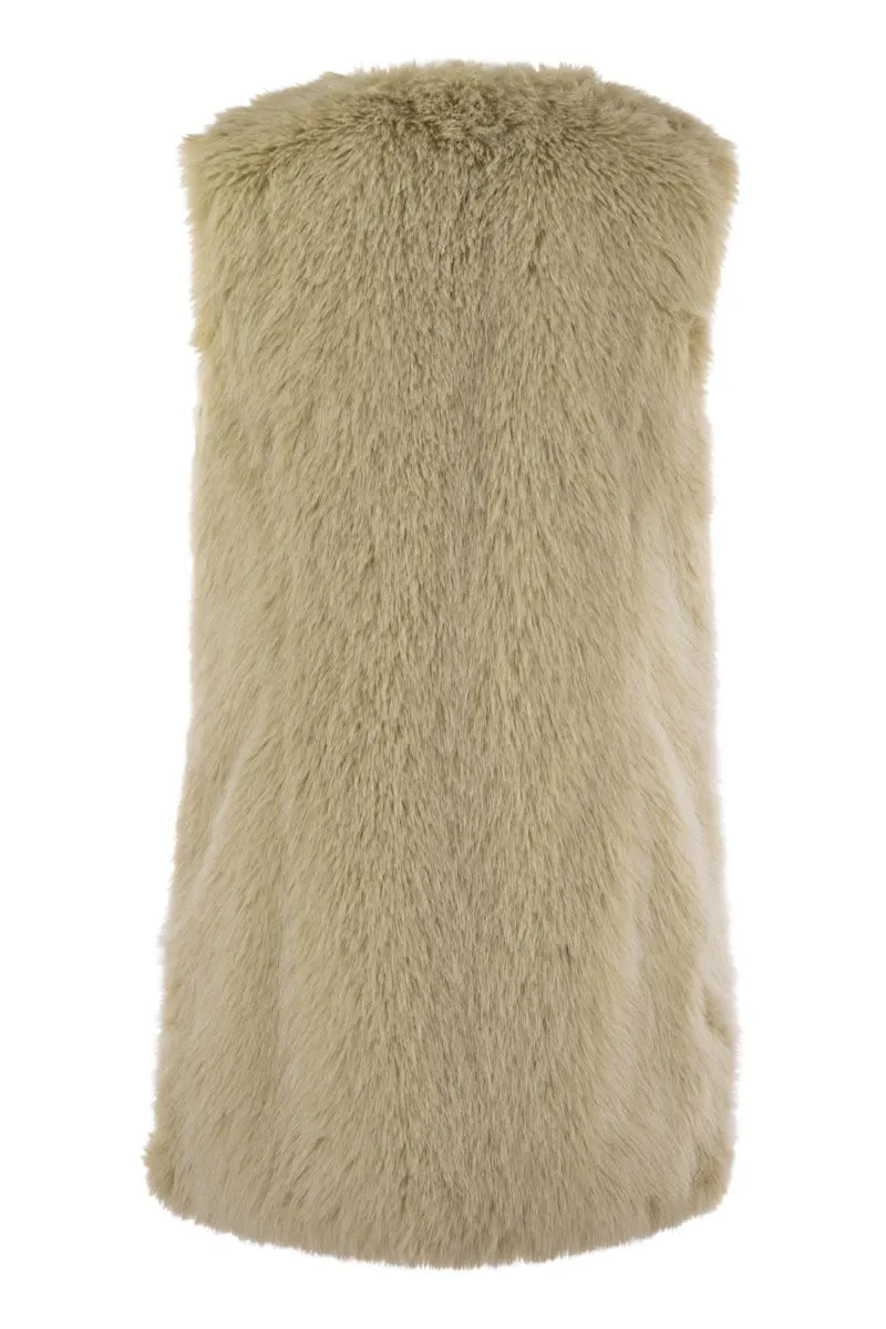 CRUELTY-FREE FUR SLEEVE COAT