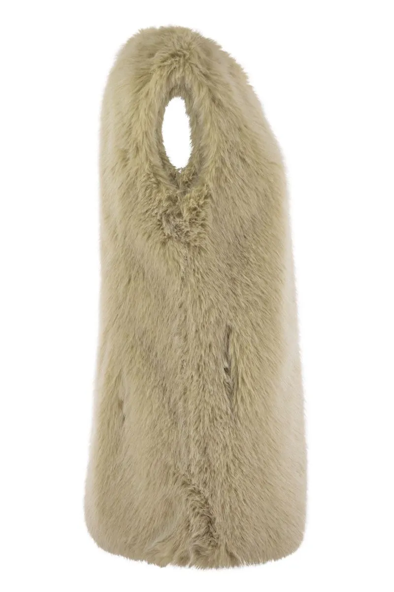 CRUELTY-FREE FUR SLEEVE COAT