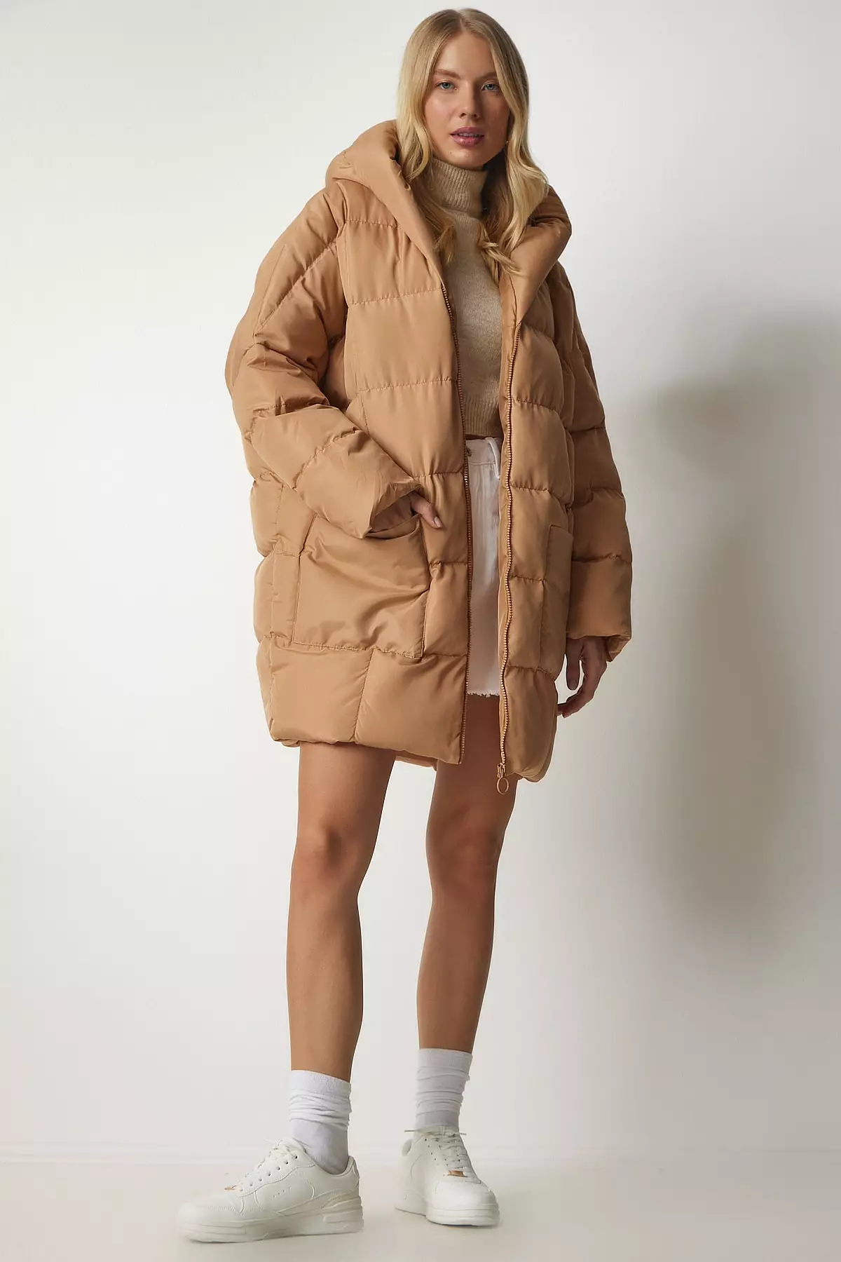 Happiness Istanbul Hooded Oversized Puffer Coat