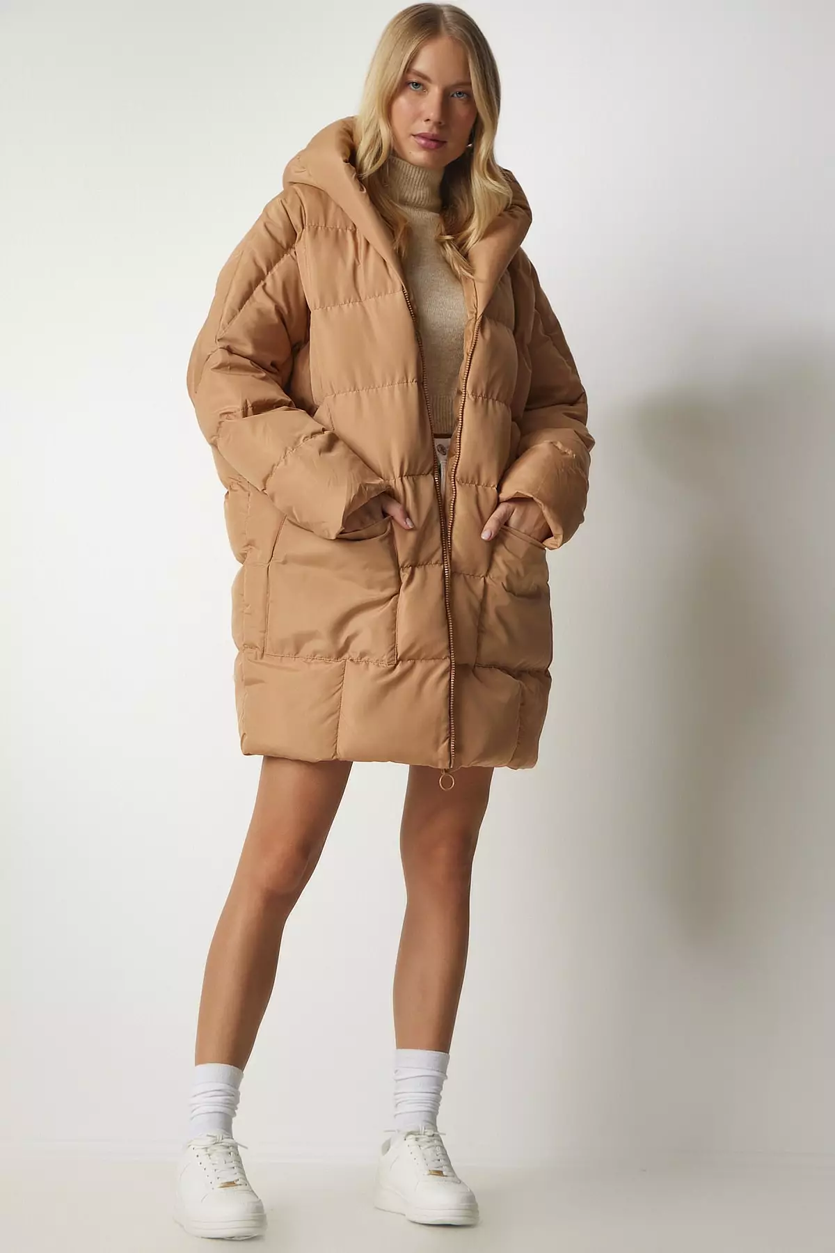 Happiness Istanbul Hooded Oversized Puffer Coat