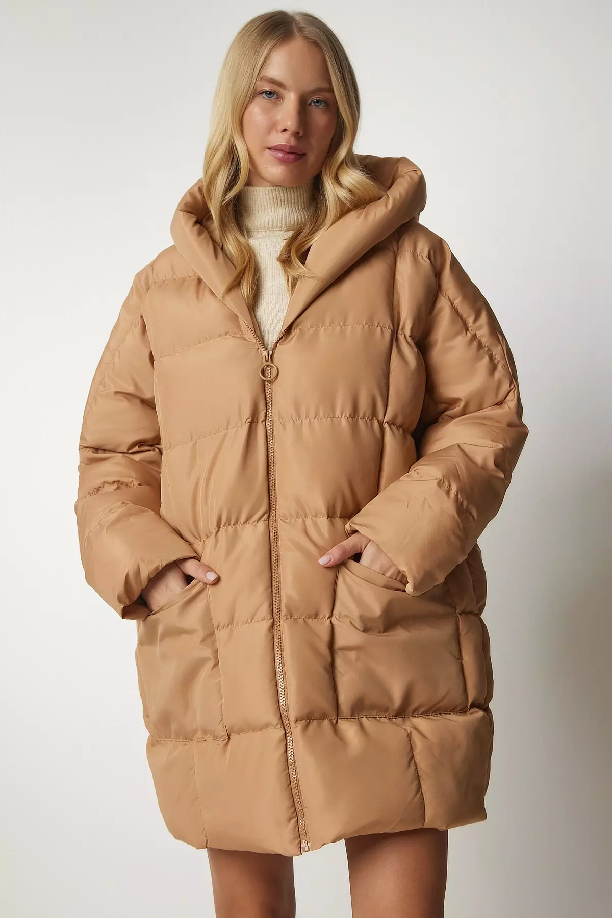 Happiness Istanbul Hooded Oversized Puffer Coat