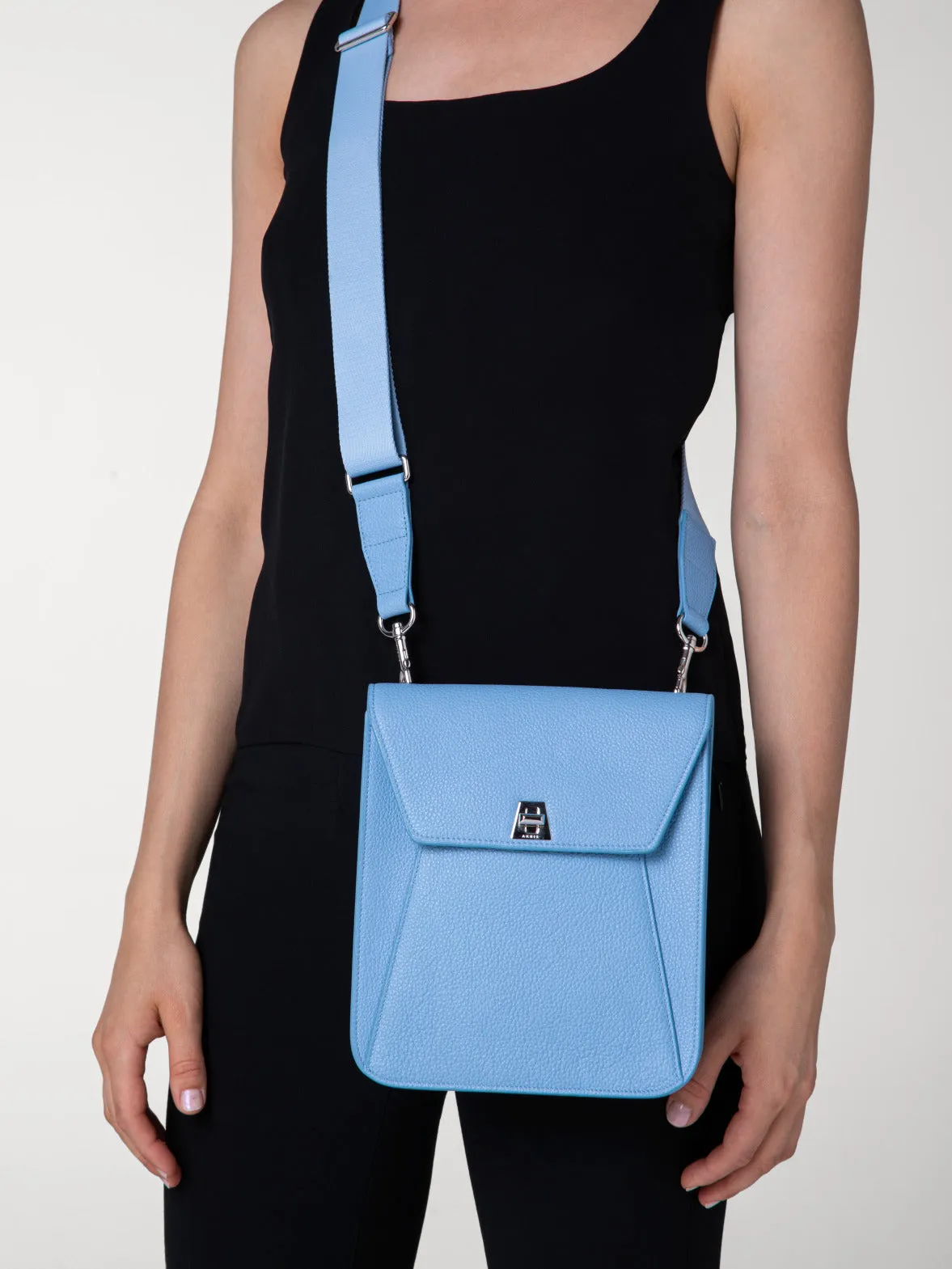 Little Anouk Messenger in Calf Leather