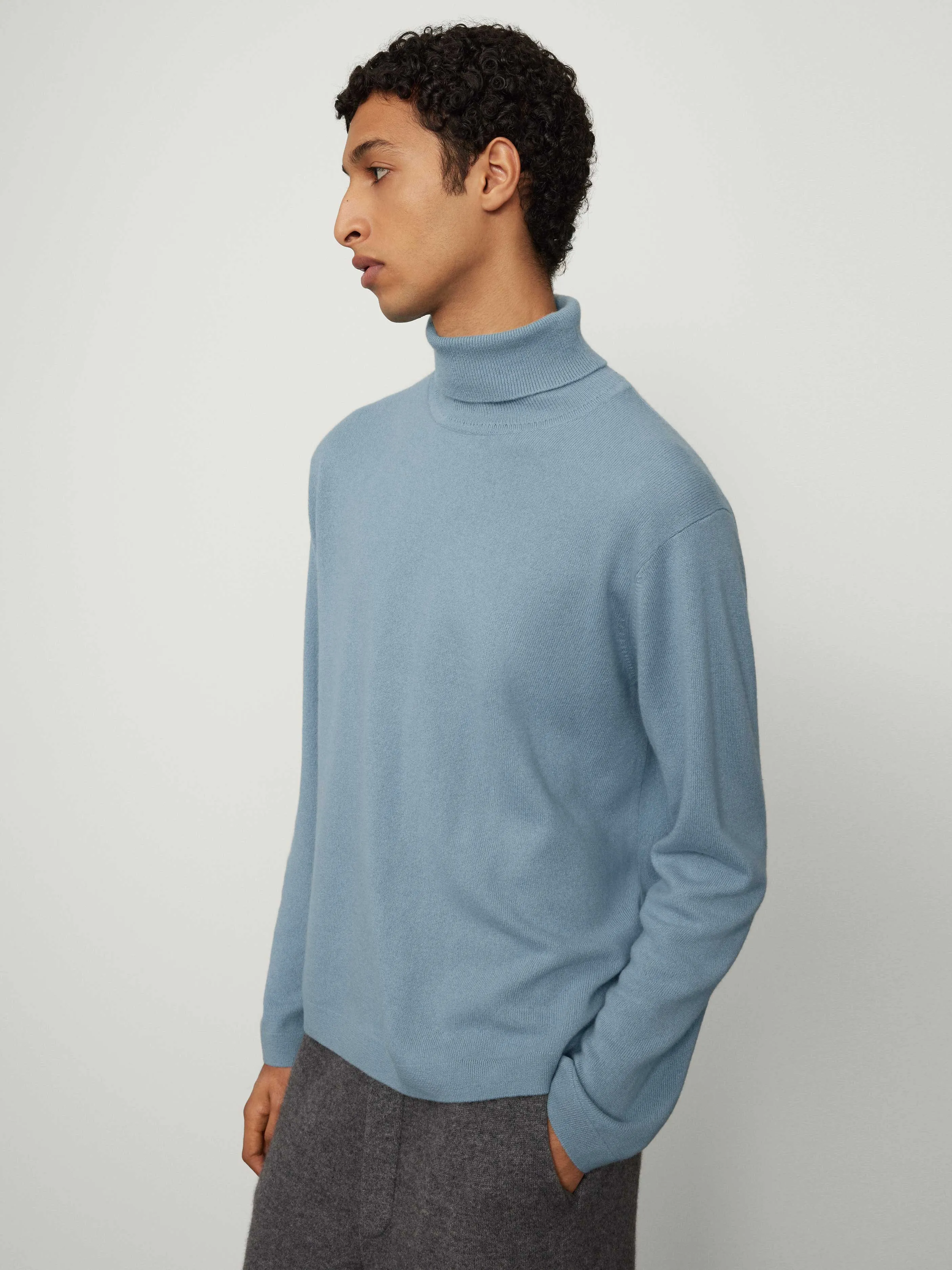 The Aksel Sweater