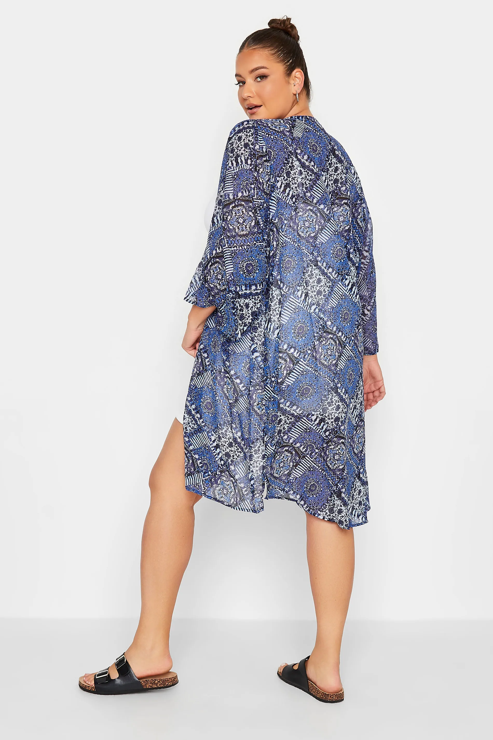 YOURS Curve Blue Tile Print Chiffon Kimono