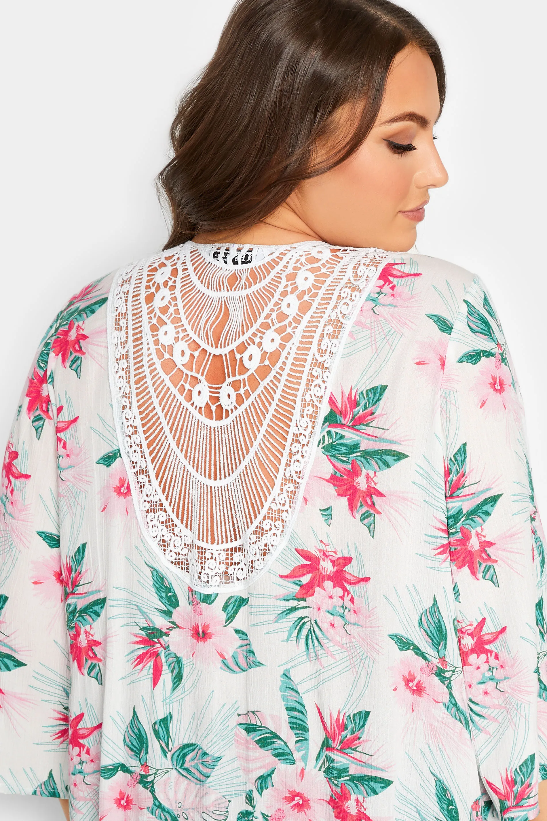 YOURS Curve White Floral Crochet Back Kimono